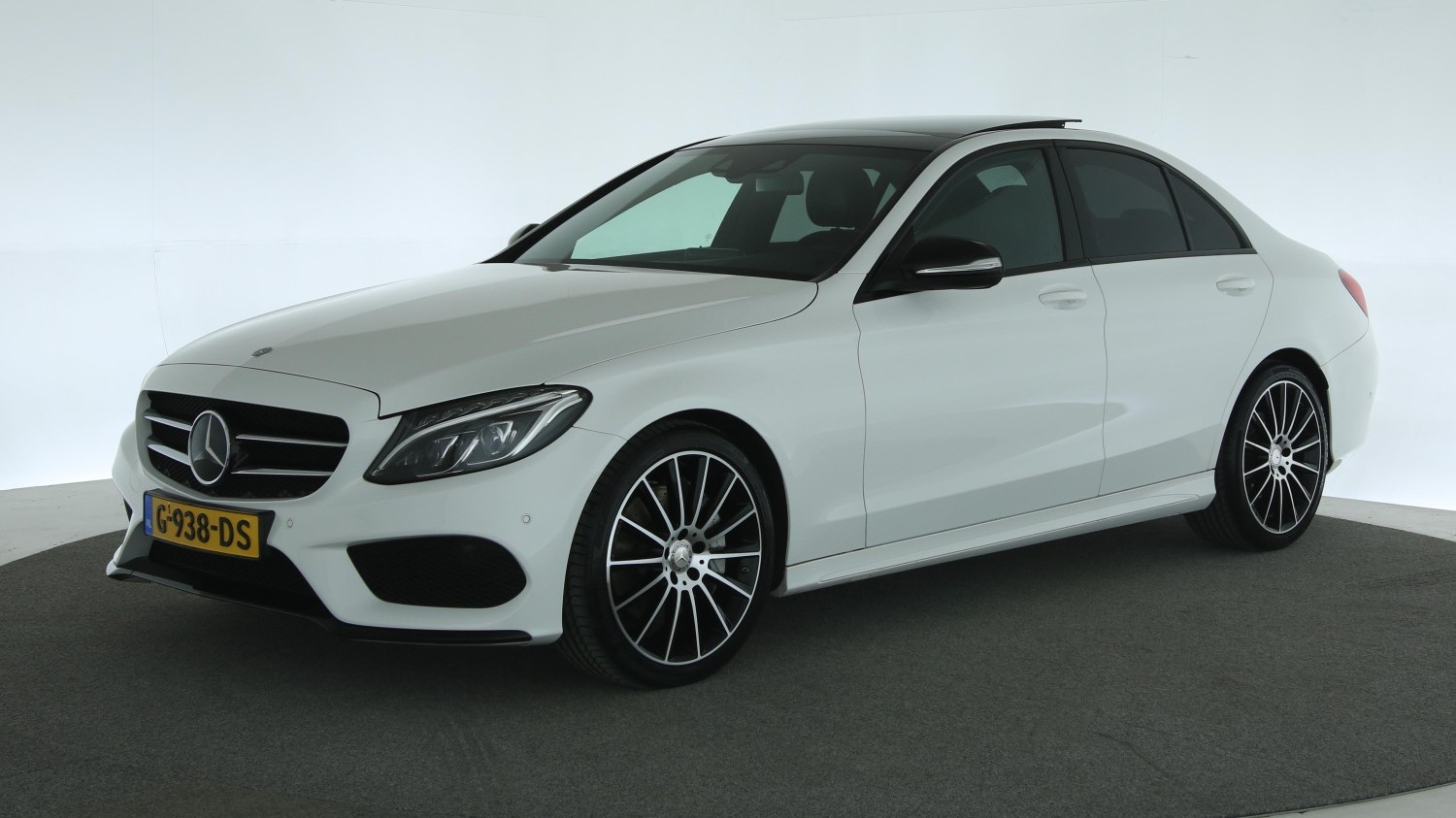 Mercedes-Benz C-klasse Sedan 2015 G-938-DS 1