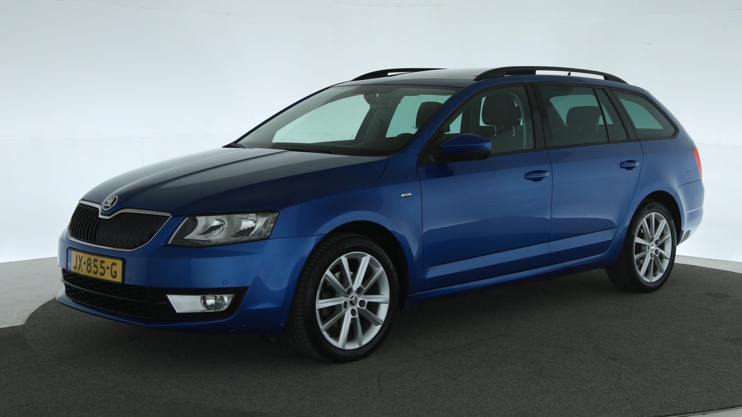 Skoda Octavia Station 2016 JX-855-G 1