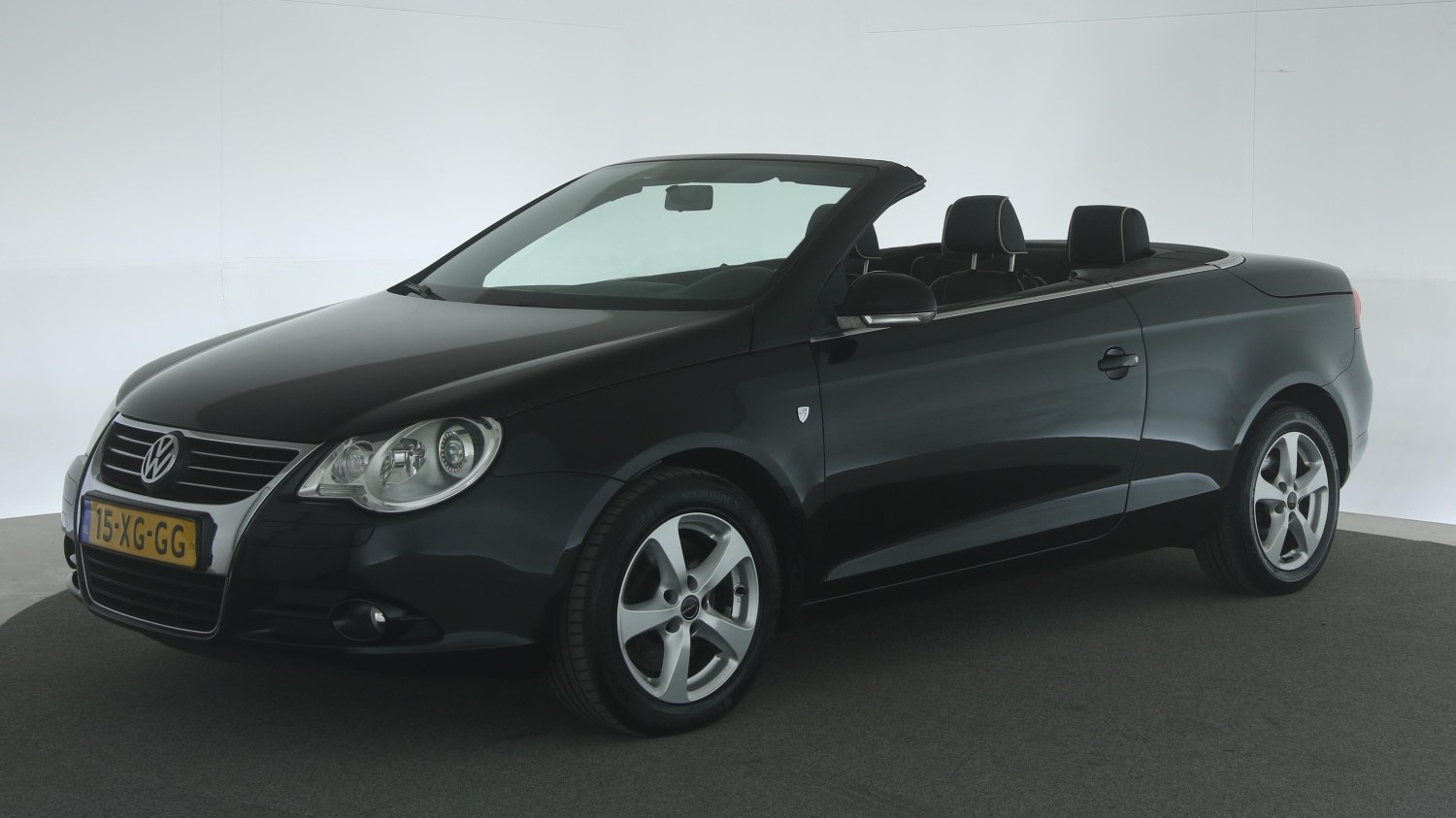 Volkswagen Eos Cabriolet 2007 15-XG-GG 1