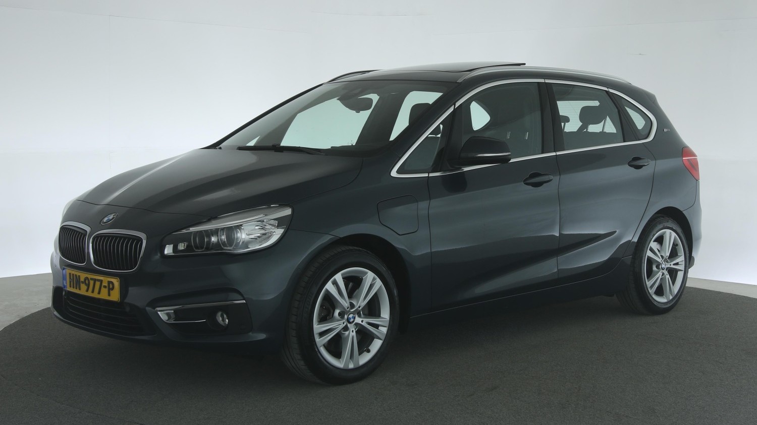 BMW 2-serie MPV 2015 HN-977-P 1