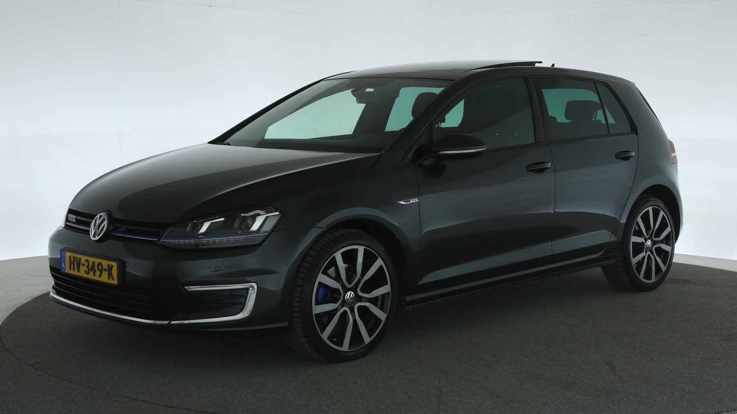 Volkswagen Golf Hatchback 2015 HV-349-K 1