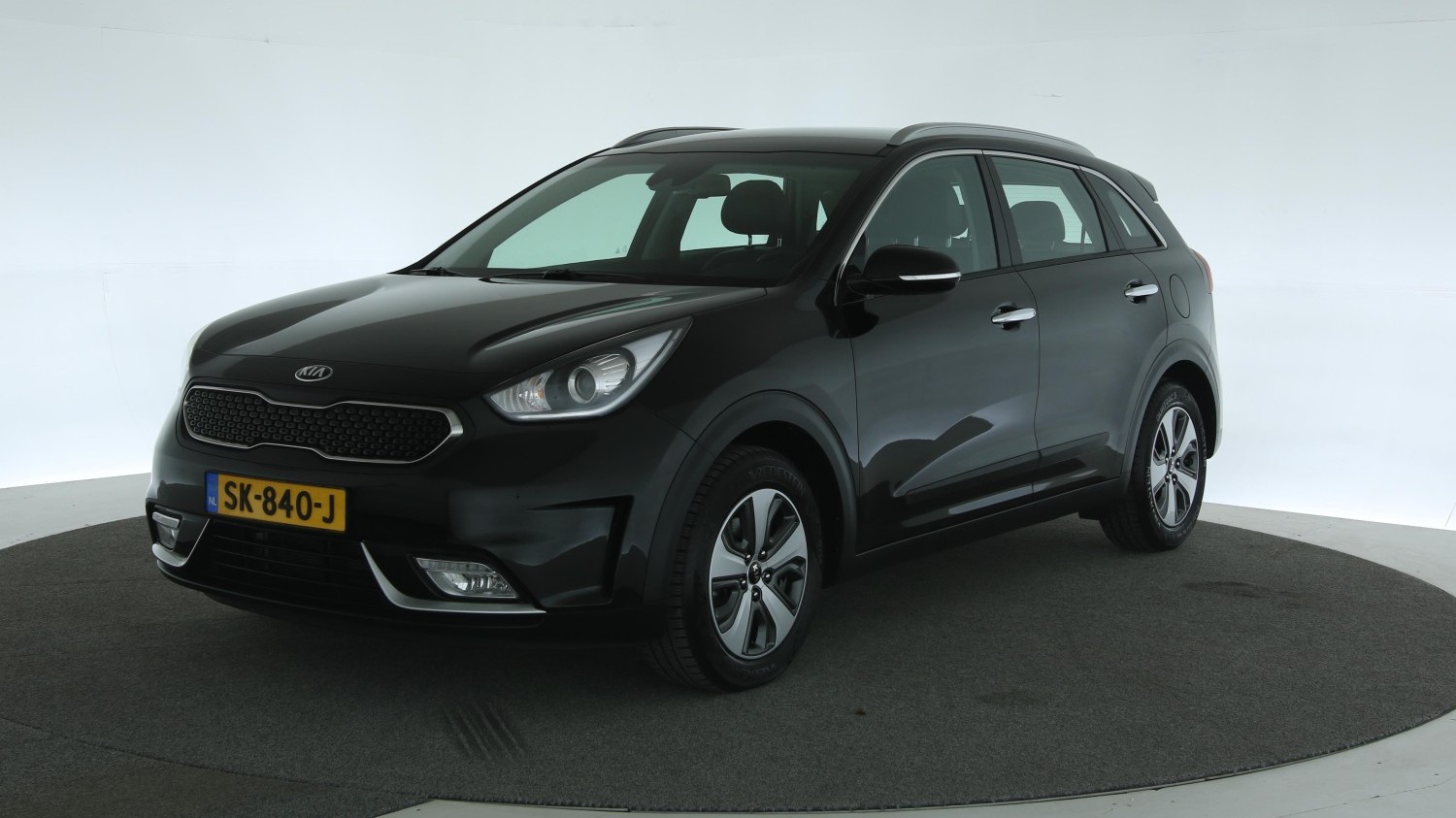 Kia Niro Hatchback 2018 SK-840-J 1
