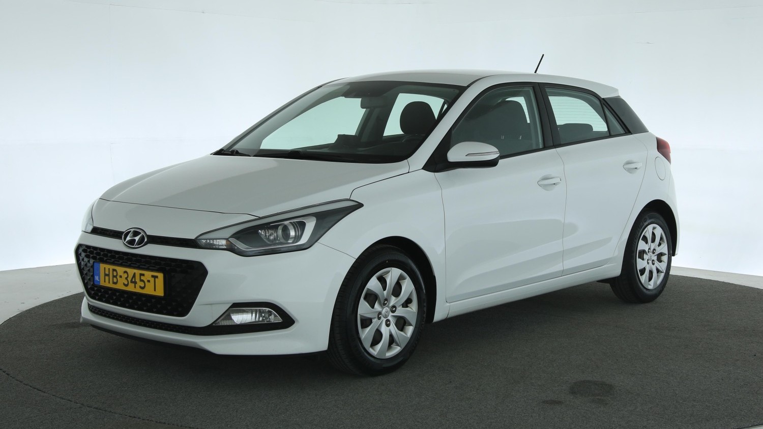 Hyundai i20 Hatchback 2015 HB-345-T 1
