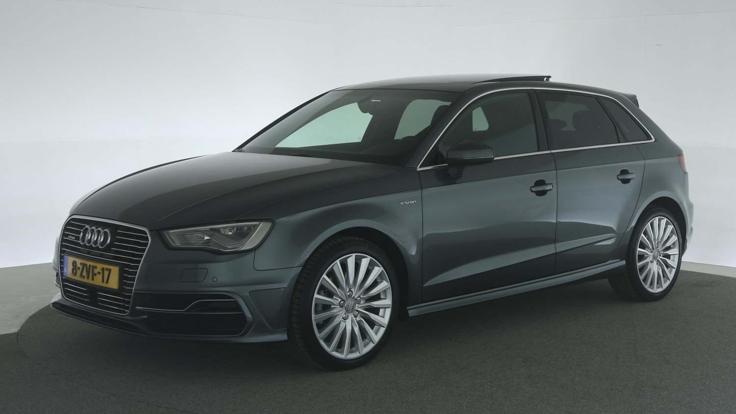Audi A3 Hatchback 2015 8-ZVF-17 1
