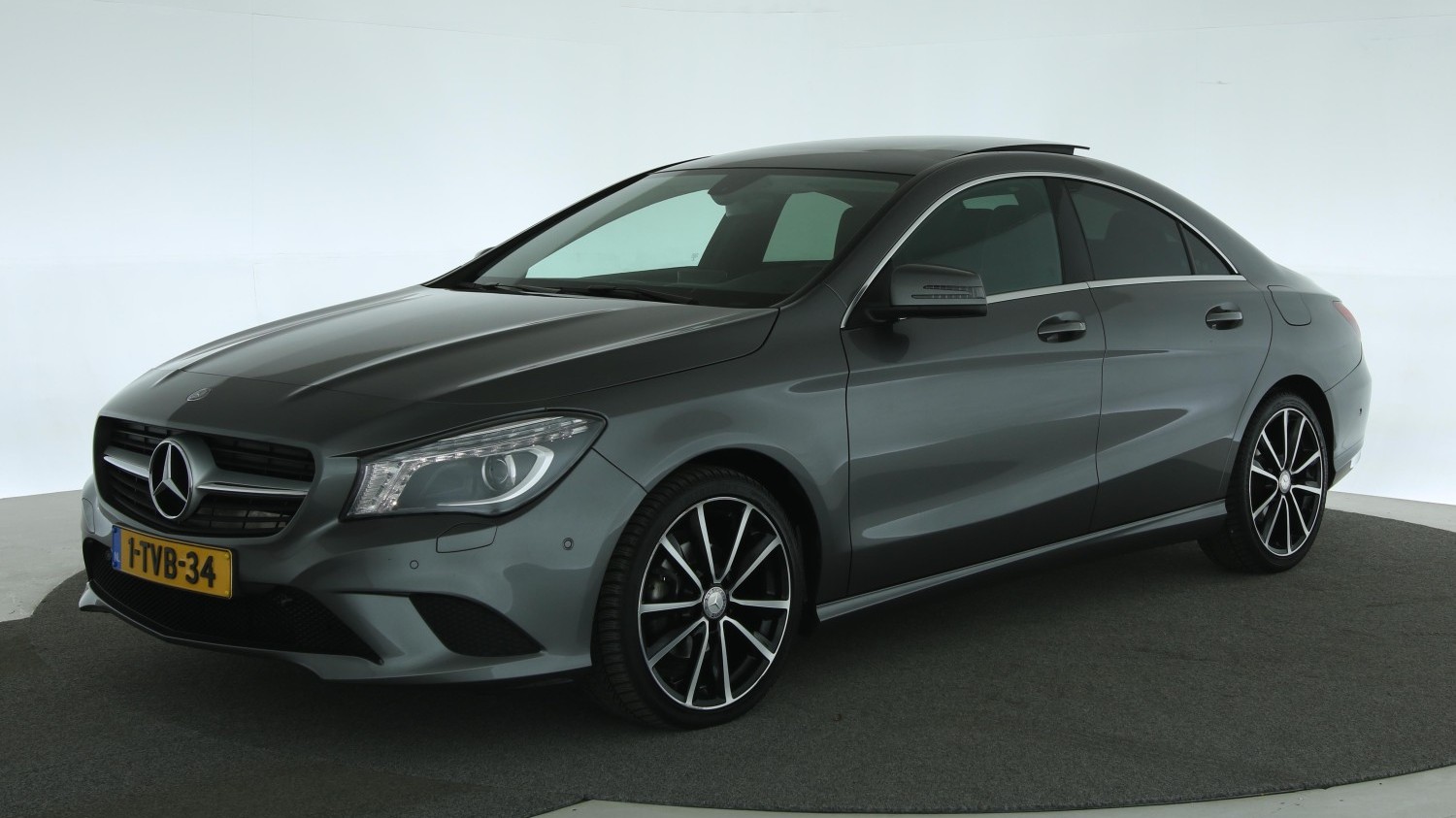 Mercedes-Benz CLA-klasse Sedan 2014 1-TVB-34 1