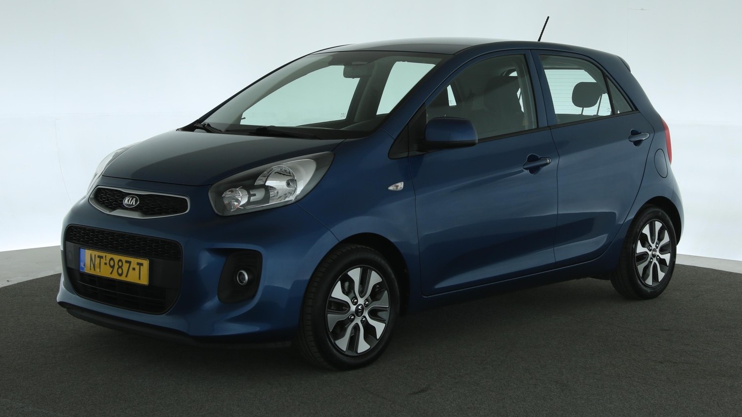 Kia Picanto Hatchback 2017 NT-987-T 1