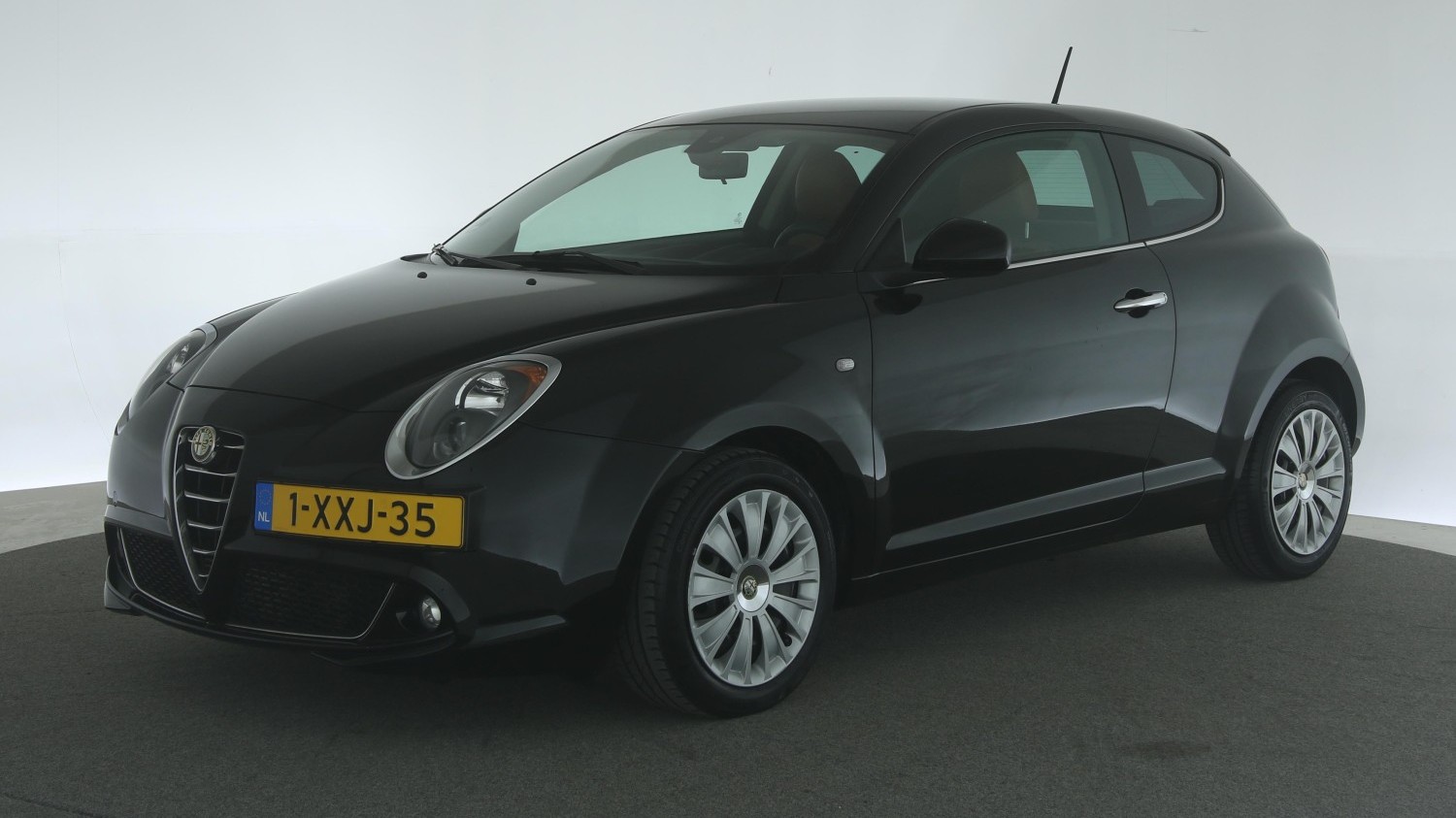Alfa Romeo MiTo Hatchback 2014 1-XXJ-35 1