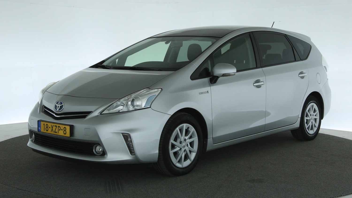 Toyota Prius Wagon MPV 2012 18-XZP-8 1