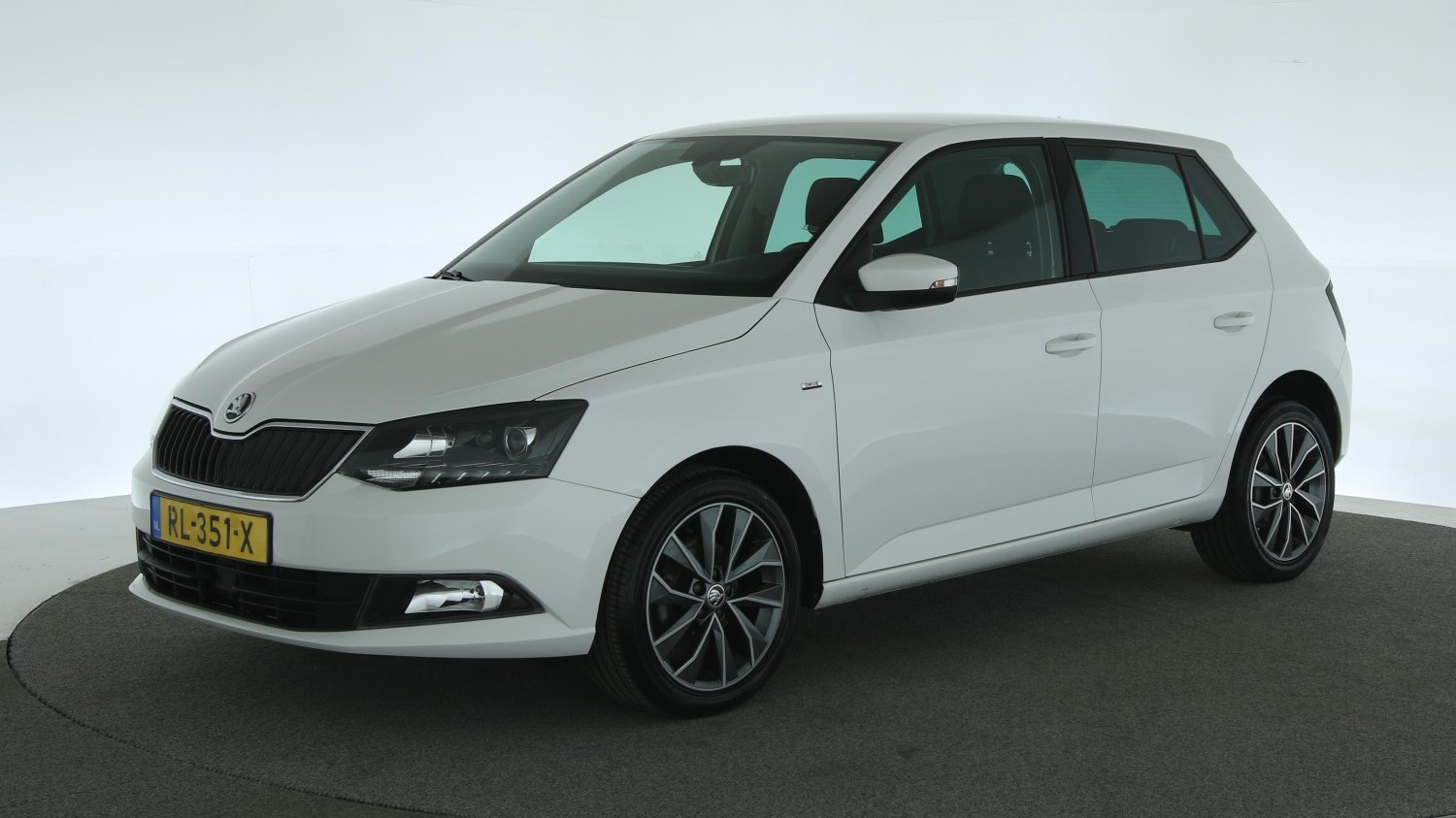 Skoda Fabia Hatchback 2018 RL-351-X 1