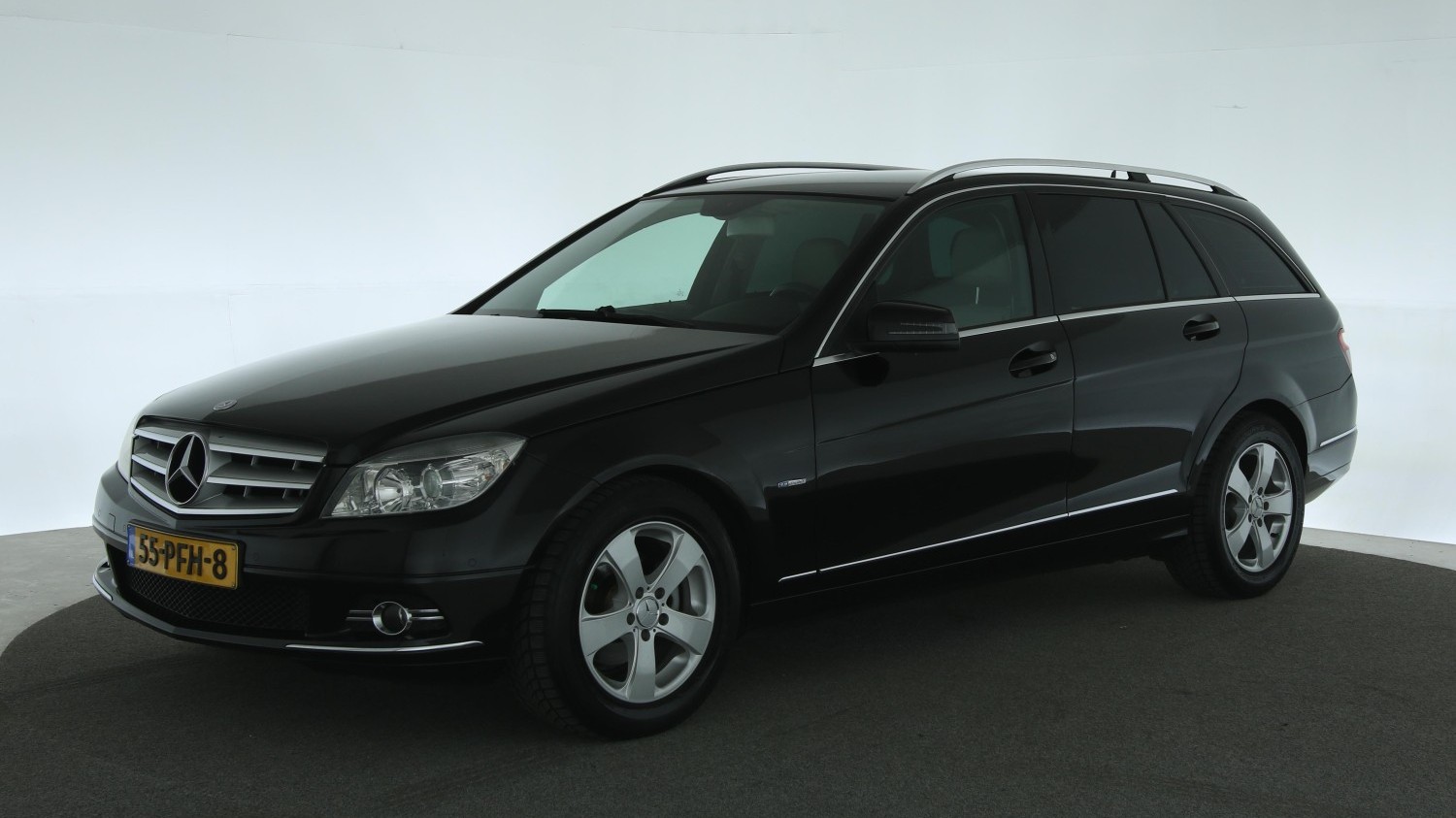 Mercedes-Benz C-klasse Station 2011 55-PFH-8 1