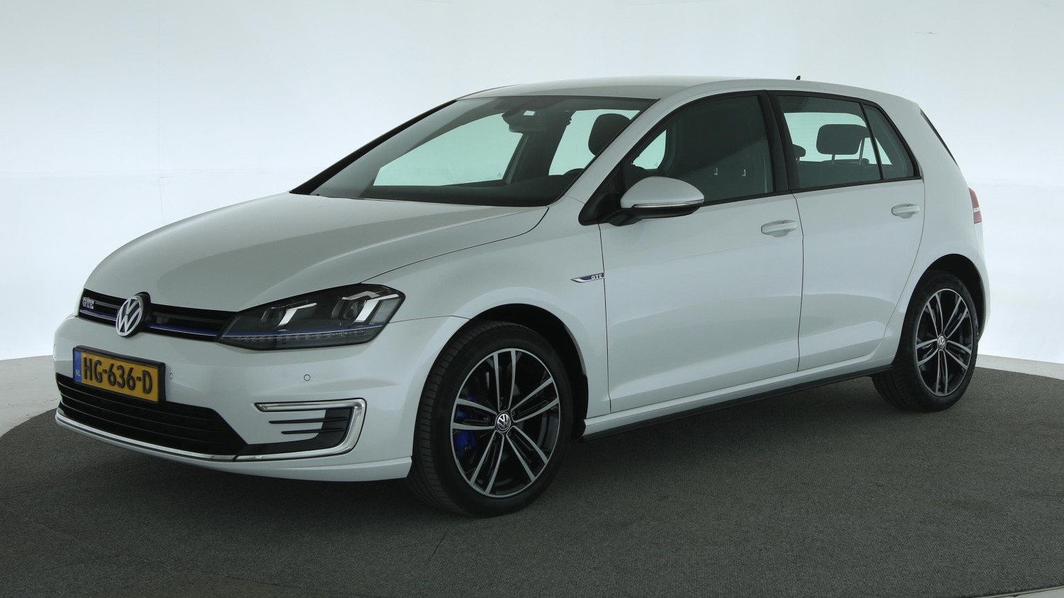 Volkswagen Golf Hatchback 2015 HG-636-D 1