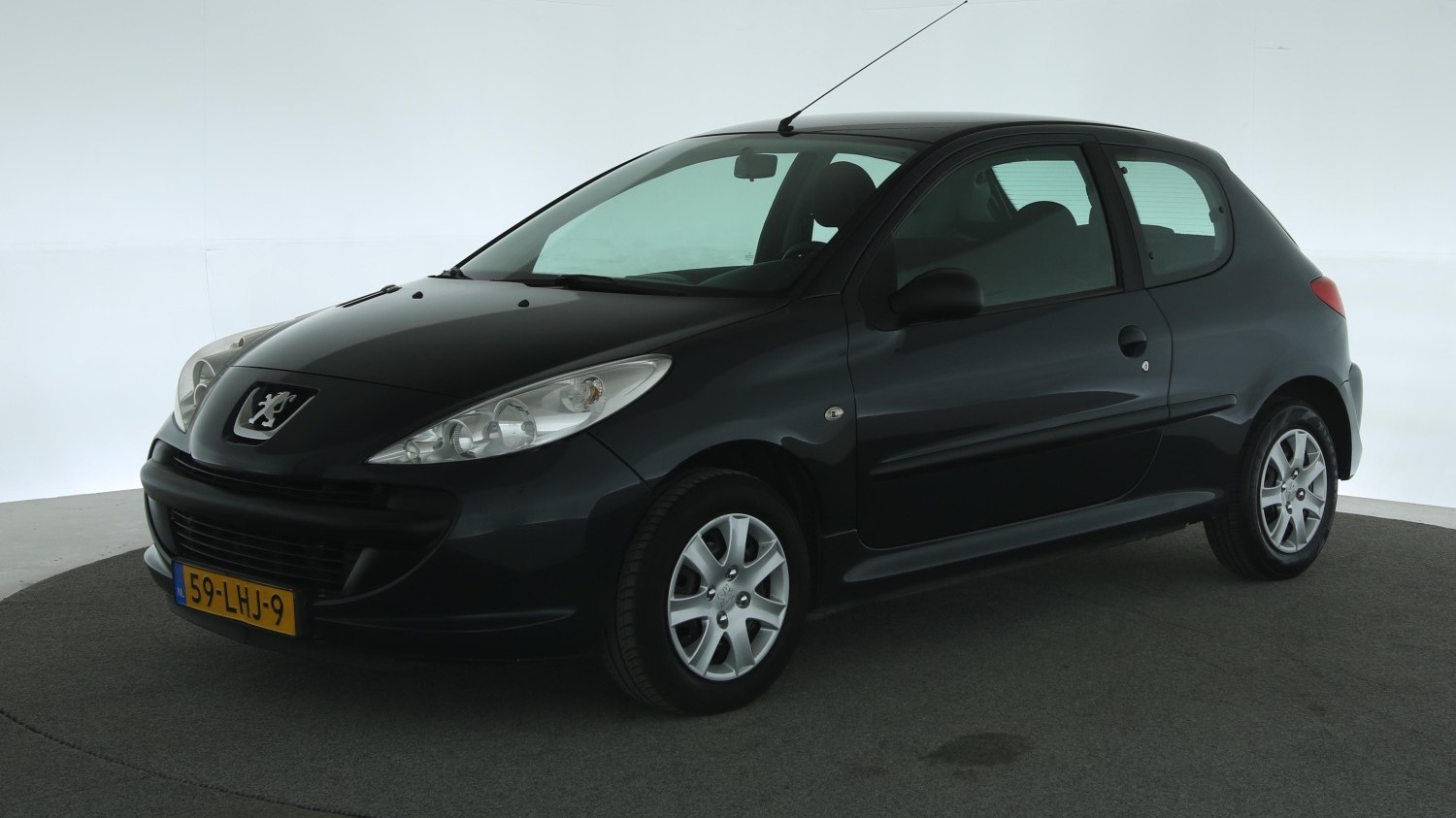 Peugeot 206+ Hatchback 2010 59-LHJ-9 1