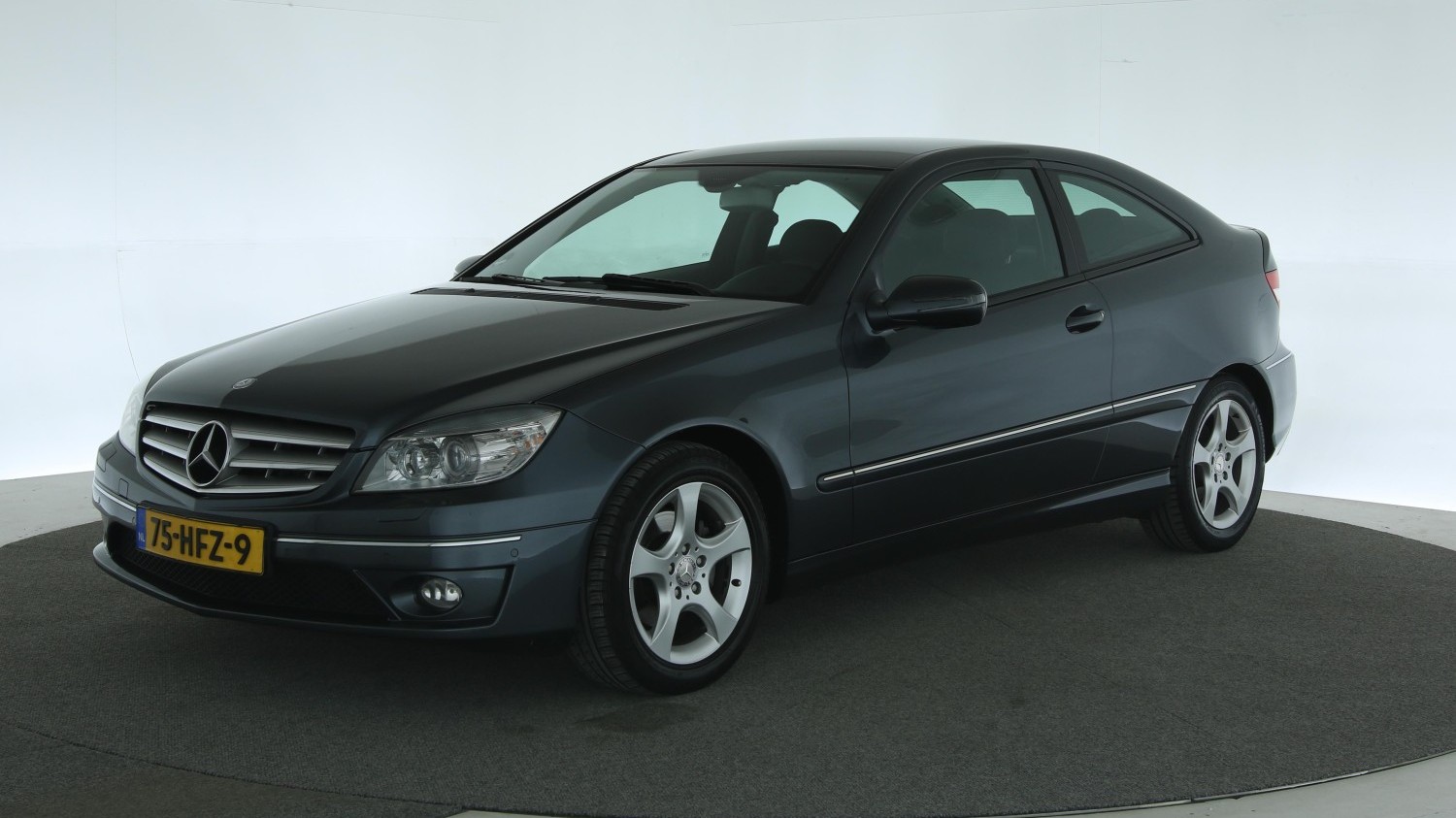 Mercedes-Benz CLC-klasse Coupé 2008 75-HFZ-9 1