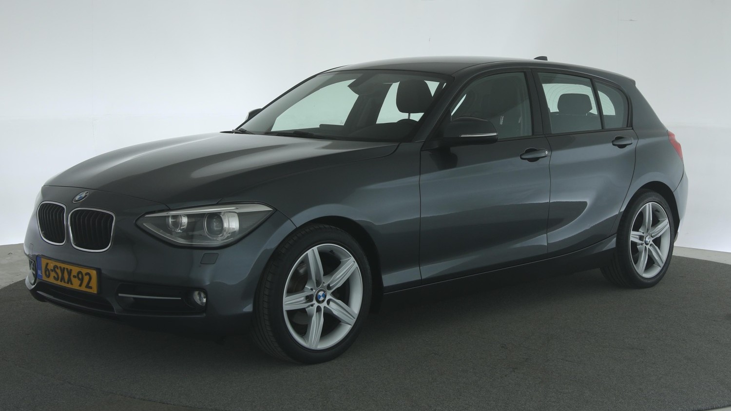 BMW 1-serie Hatchback 2014 6-SXX-92 1