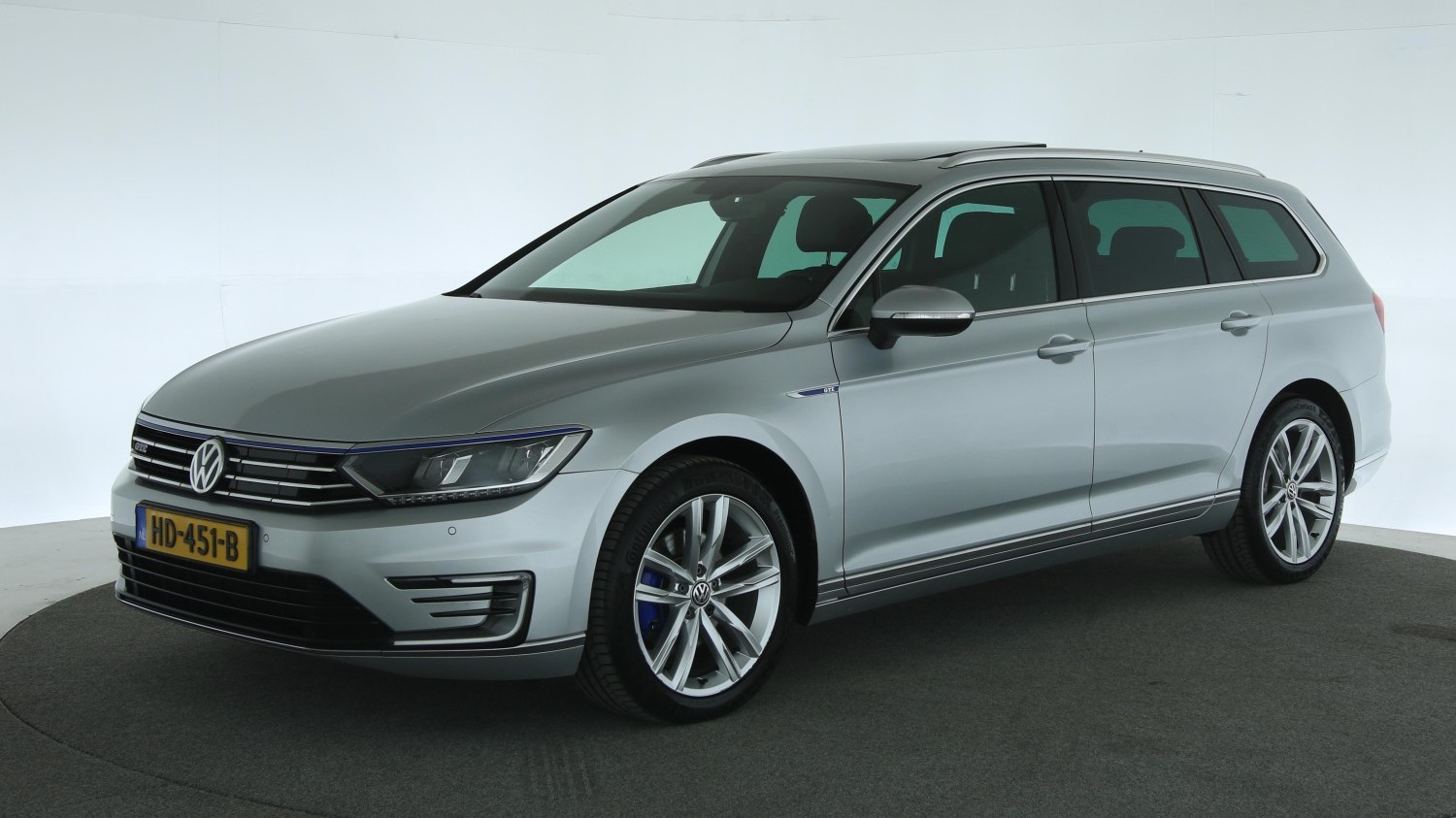 Volkswagen Passat Station 2015 HD-451-B 1
