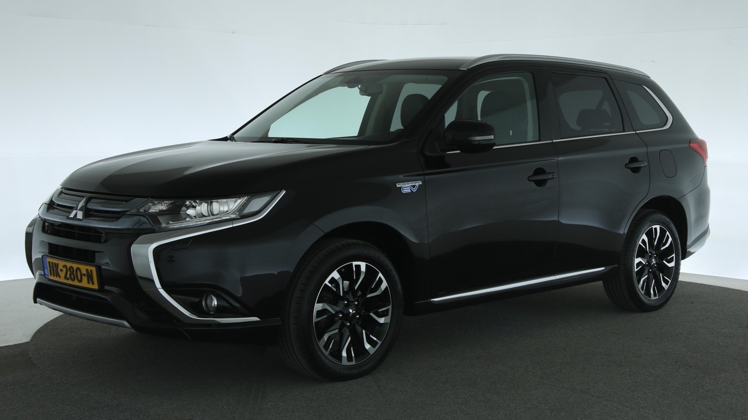 Mitsubishi Outlander SUV / Terreinwagen 2015 HK-280-N 1