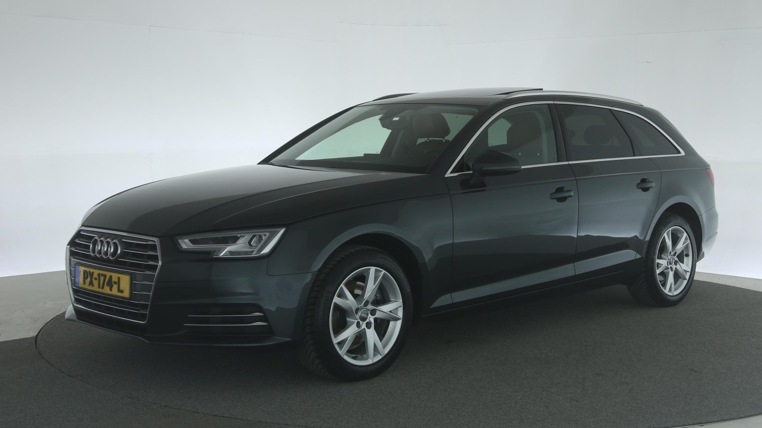 Audi A4 Station 2017 PX-174-L 1