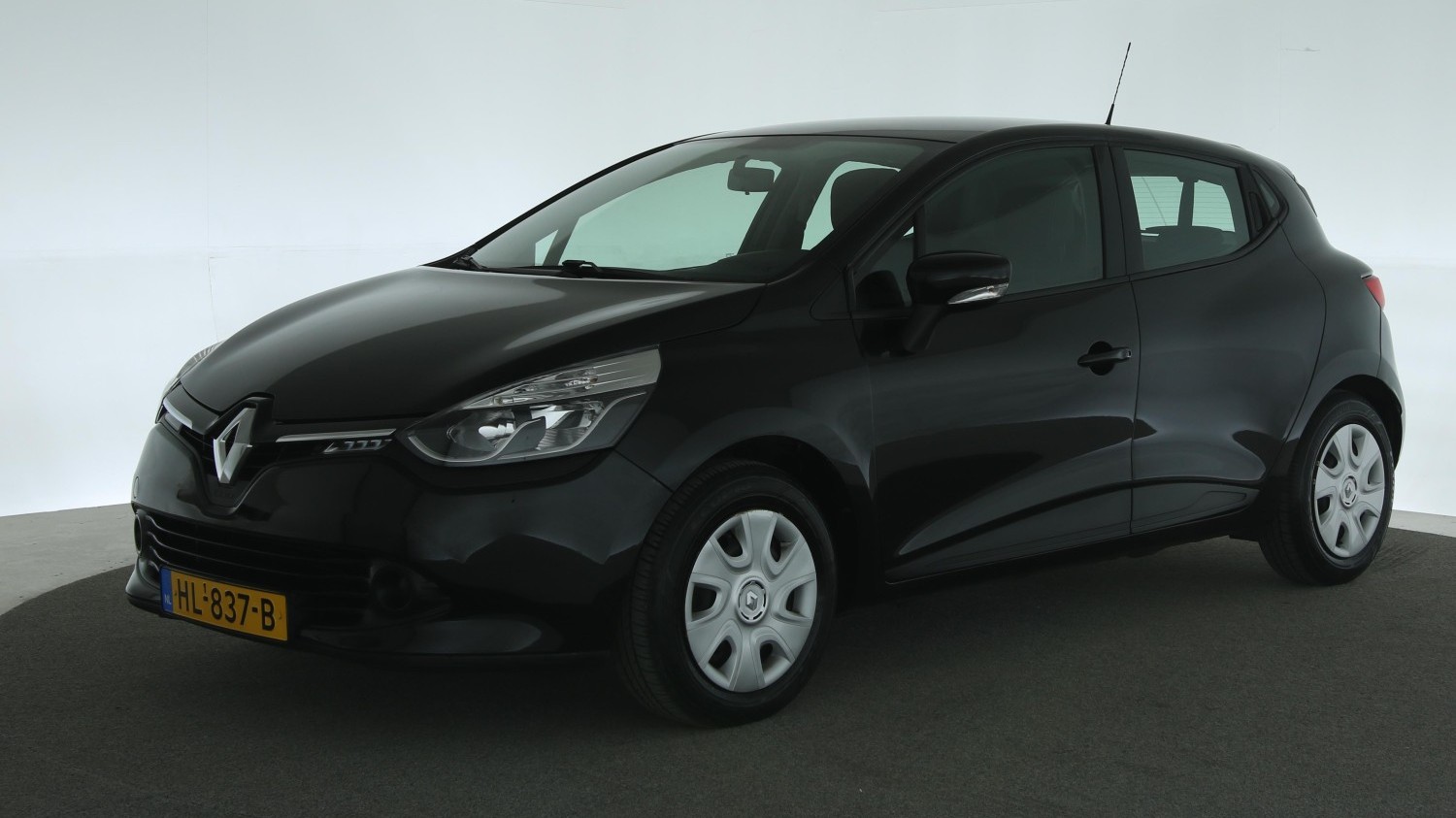 Renault Clio Hatchback 2015 HL-837-B 1