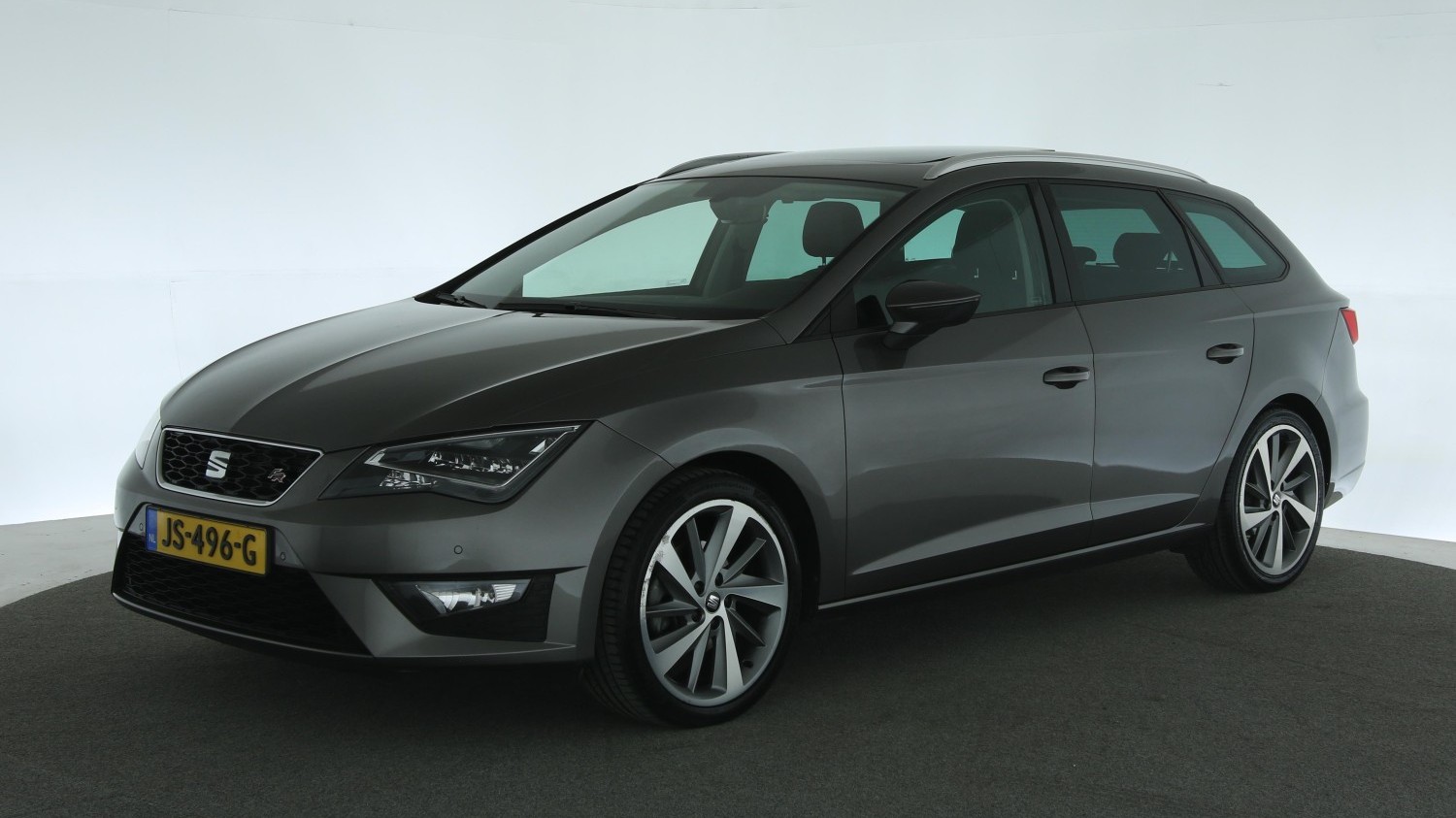 Seat Leon Station 2016 JS-496-G 1