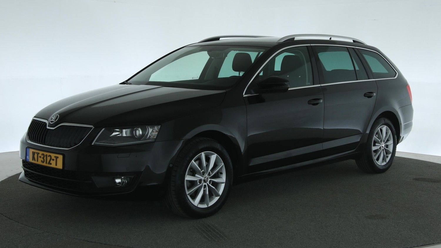 Skoda Octavia Station 2016 KT-312-T 1