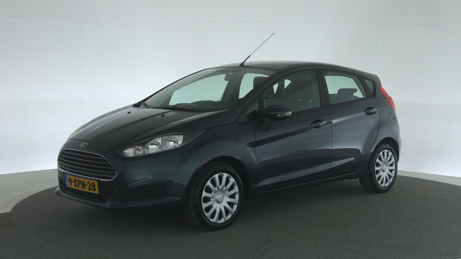 Ford Fiesta Hatchback 2014 9-XPN-28 1