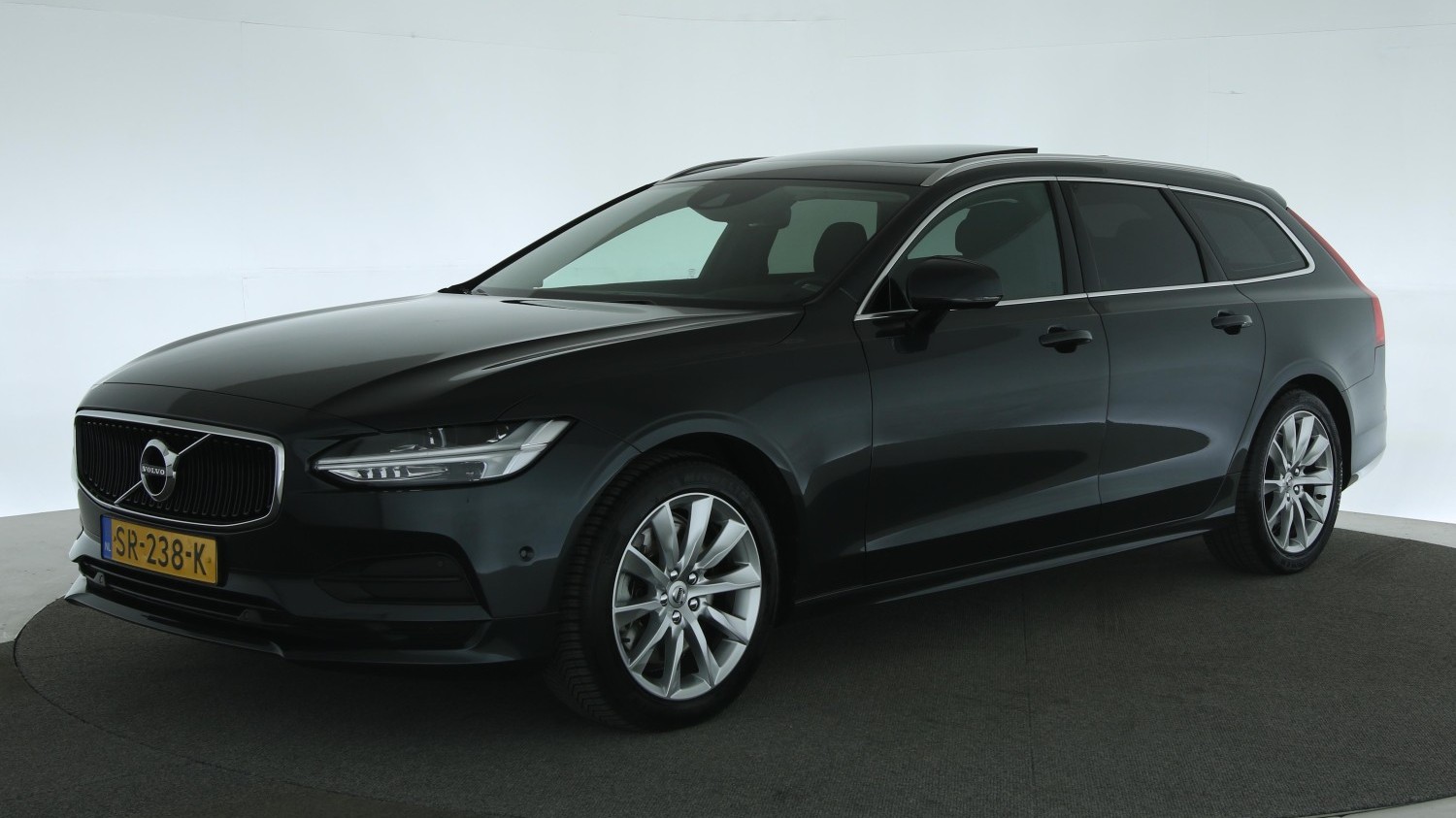 Volvo V90 Station 2018 SR-238-K 1