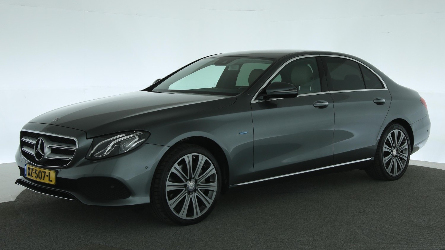 Mercedes-Benz E-Klasse Sedan 2016 KZ-507-L 1
