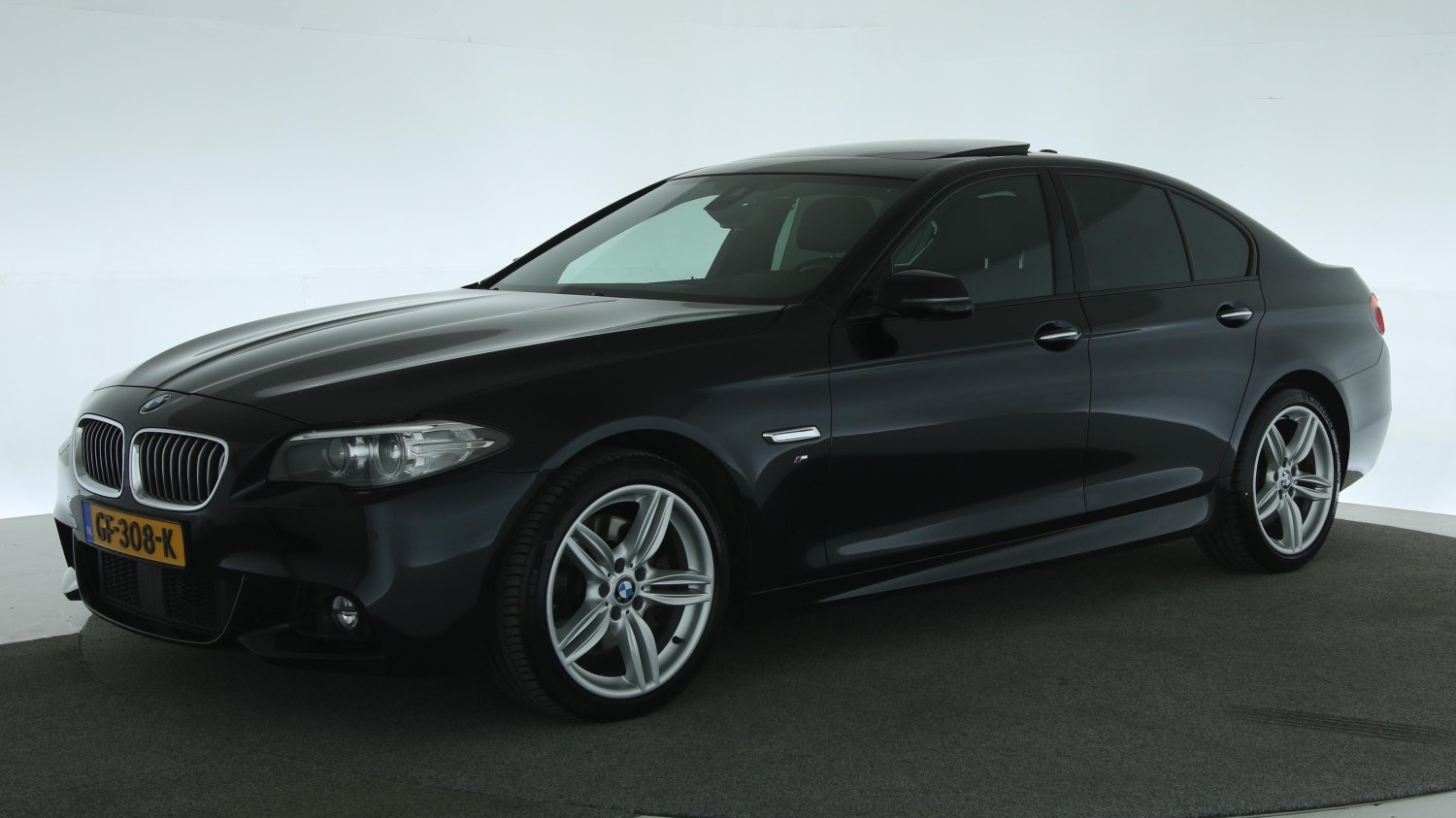 BMW 5-serie Sedan 2014 GF-308-K 1