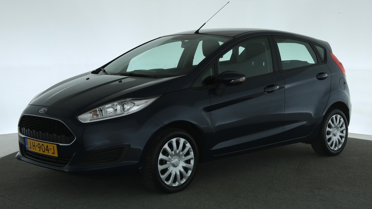 Ford Fiesta Hatchback 2016 JH-904-J 1