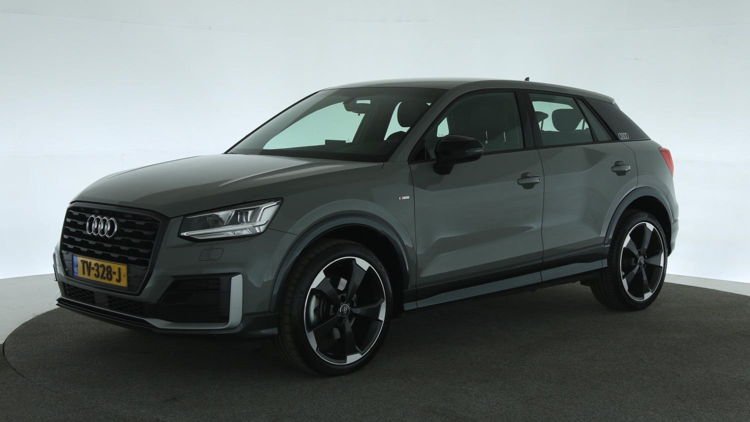 Audi Q2 SUV / Terreinwagen 2018 TV-328-J 1