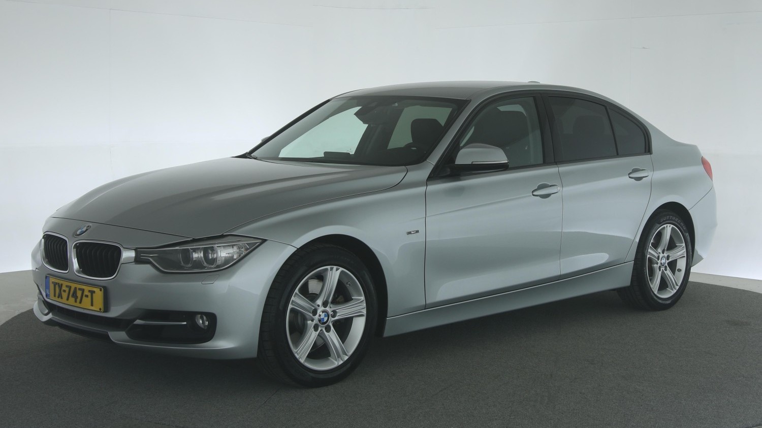 BMW 3-serie Sedan 2015 TX-747-T 1