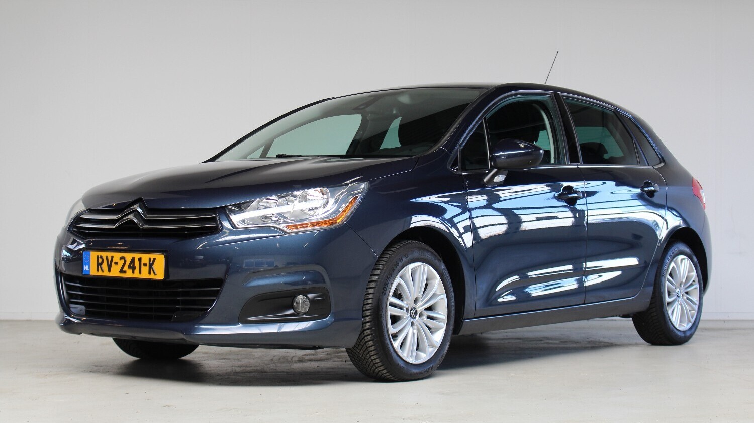 Citroen C4 Hatchback 2014 RV-241-K 1