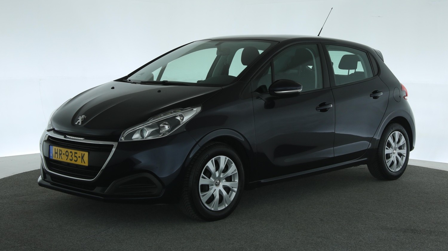 Peugeot 208 Hatchback 2015 HR-935-K 1