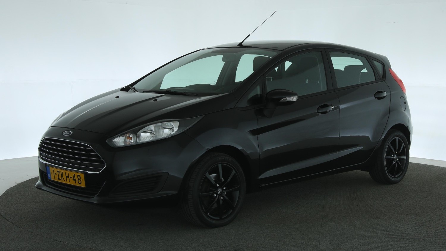 Ford Fiesta Hatchback 2015 1-ZKH-48 1