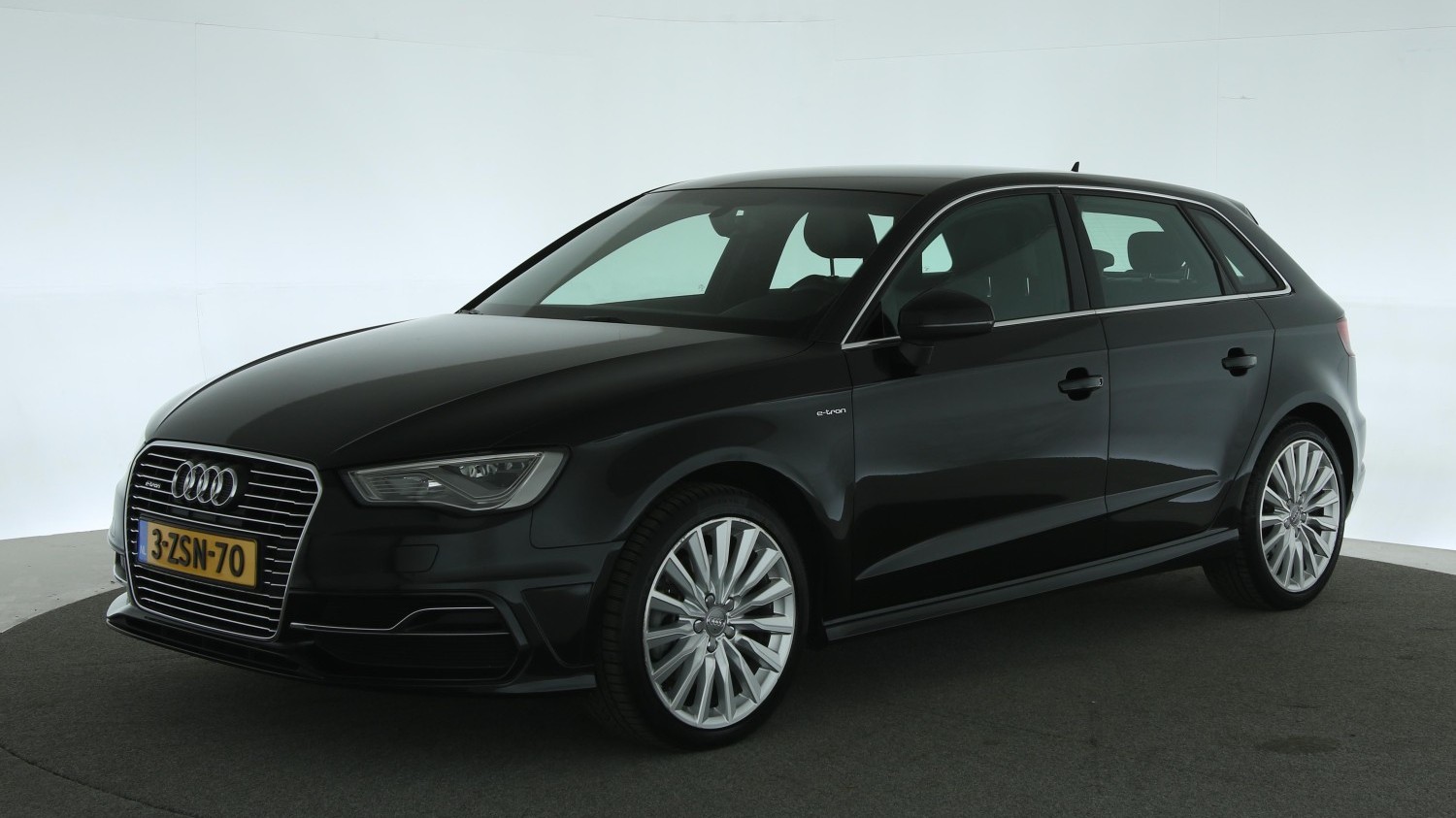 Audi A3 Hatchback 2015 3-ZSN-70 1