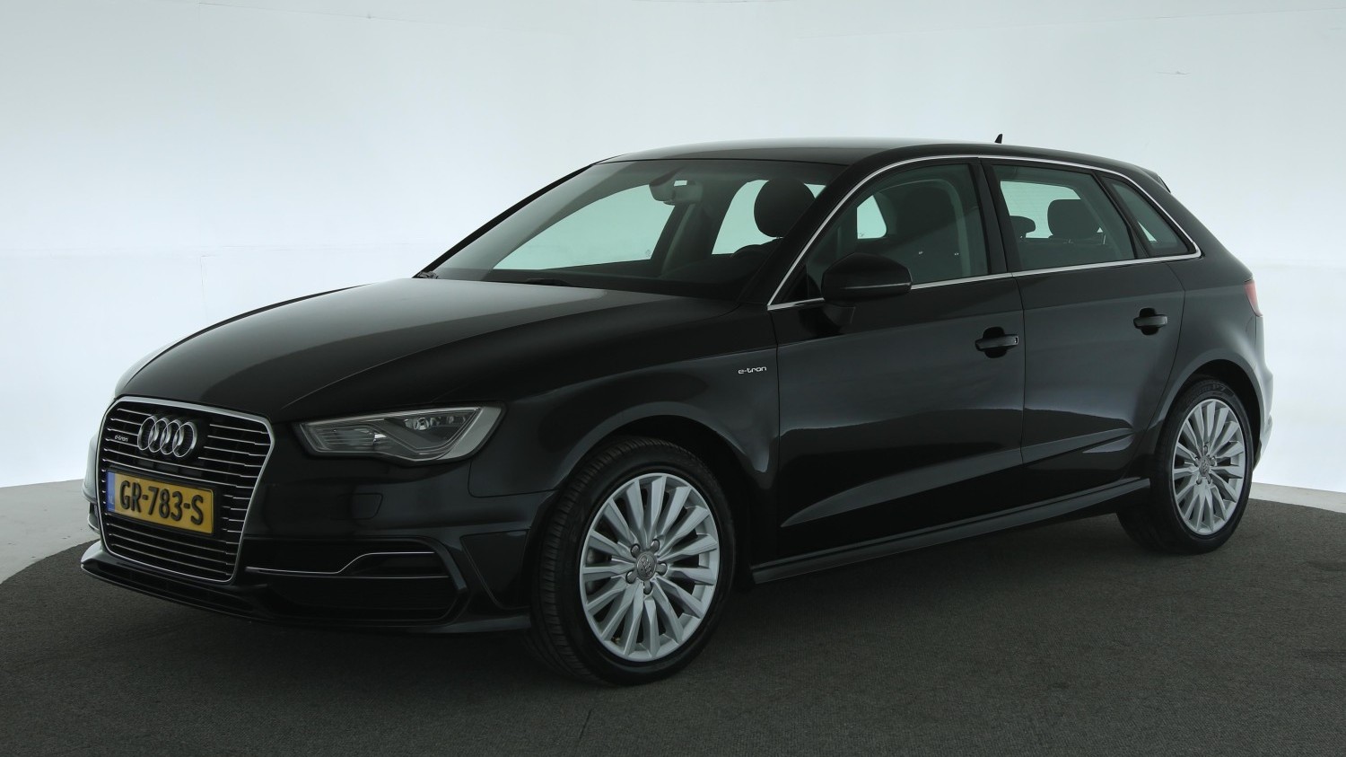 Audi A3 Hatchback 2015 GR-783-S 1