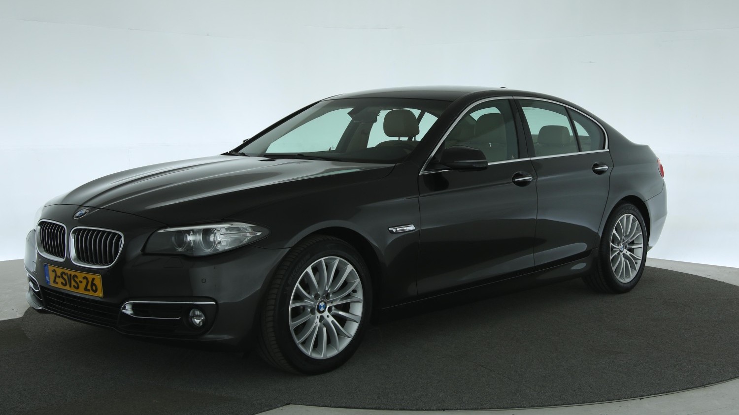 BMW 5-serie Sedan 2013 2-SVS-26 1