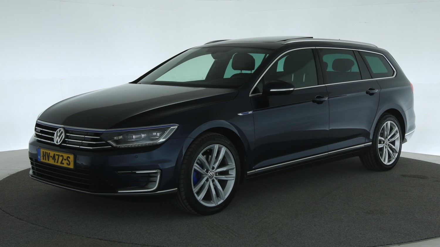 Volkswagen Passat Station 2015 HV-472-S 1