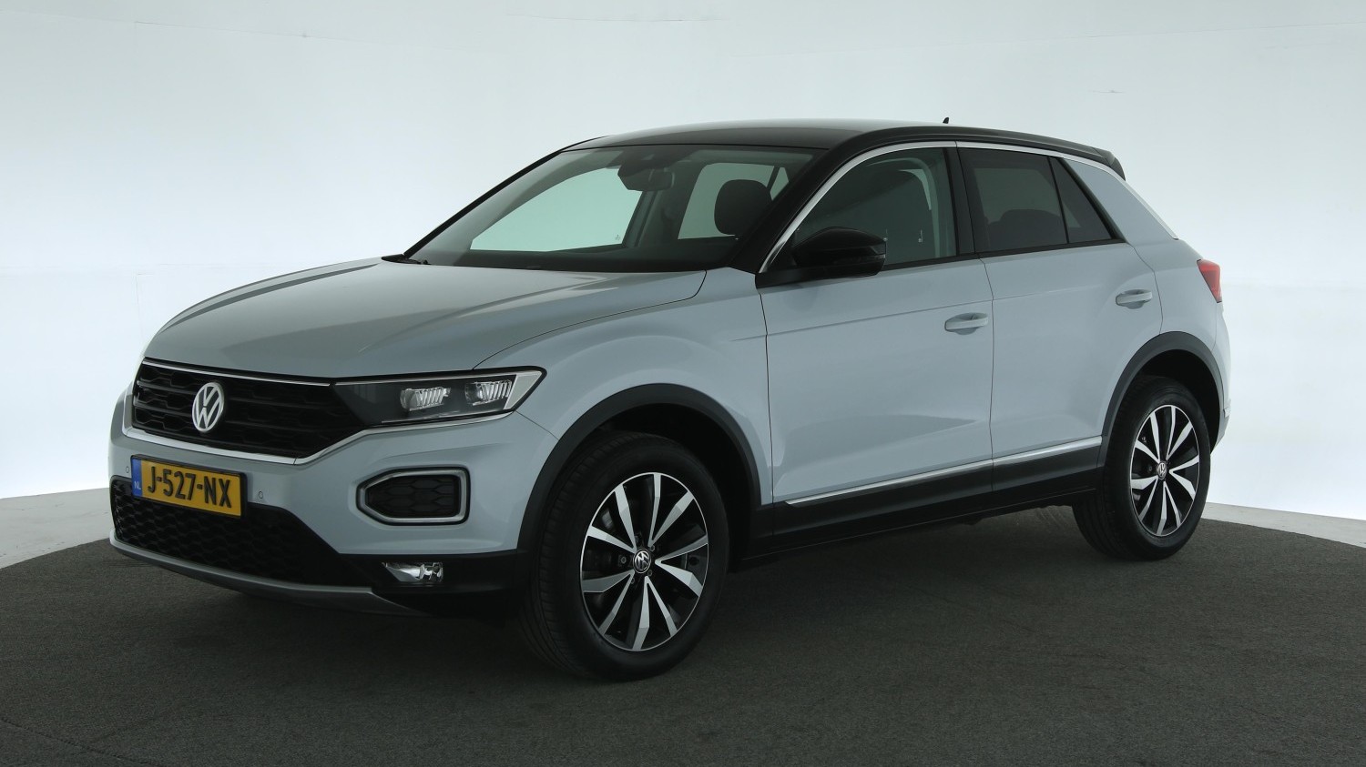 Volkswagen T-roc SUV / Terreinwagen 2018 J-527-NX 1