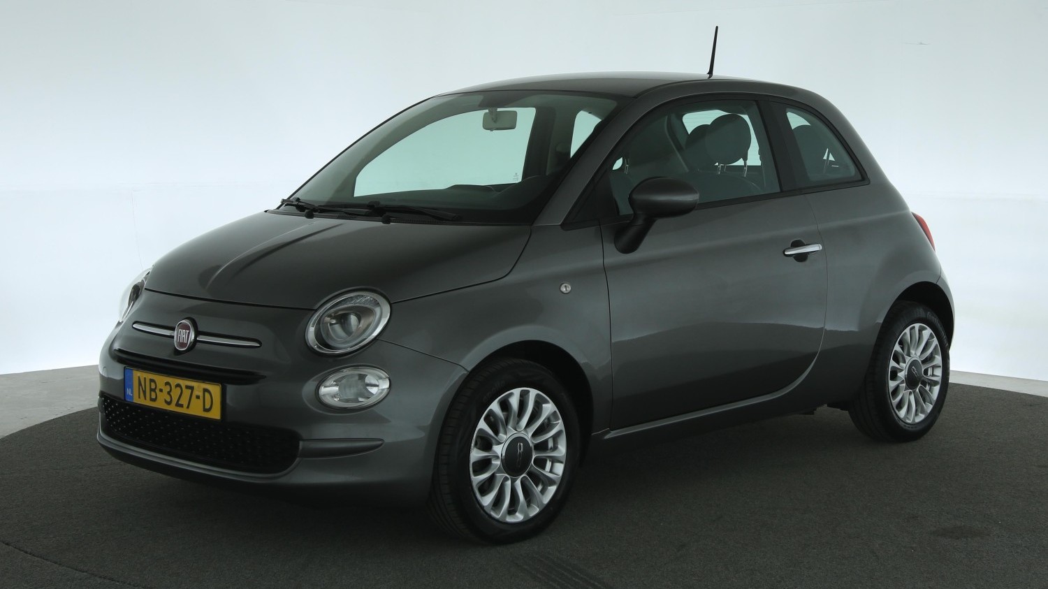 Fiat 500 Hatchback 2016 NB-327-D 1