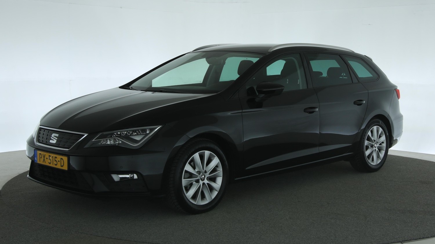 Seat Leon Station 2017 PX-515-D 1
