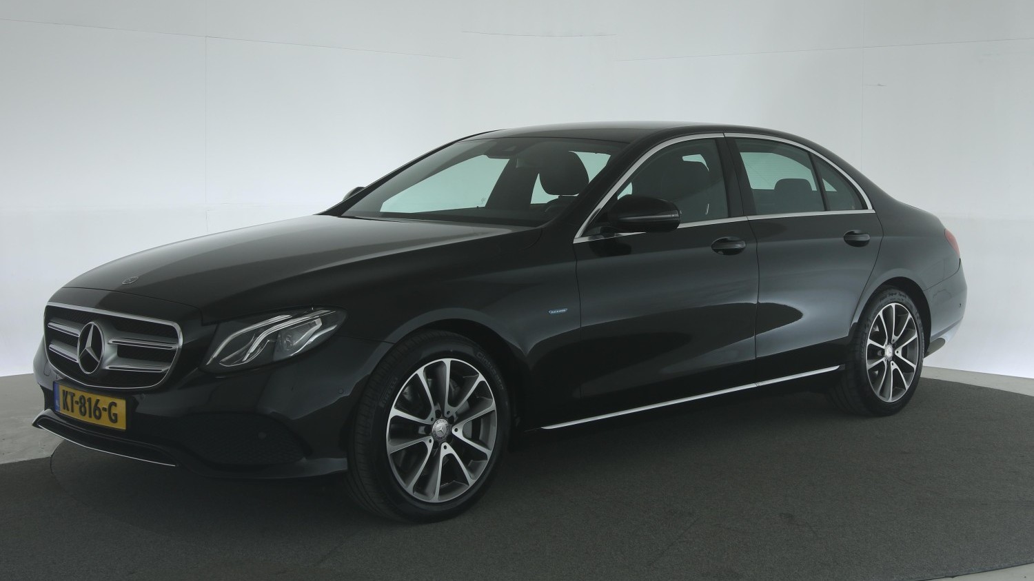 Mercedes-Benz E-Klasse Sedan 2016 KT-816-G 1