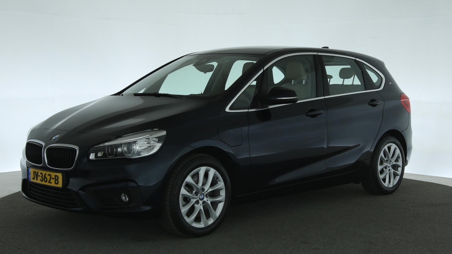 BMW 2-serie MPV 2016 JV-362-B 1