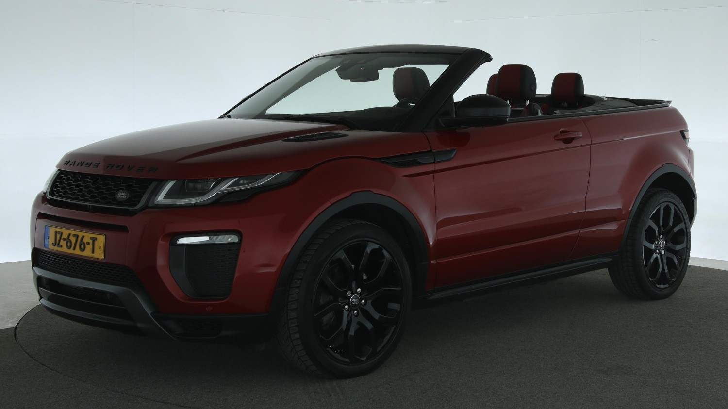 Land Rover Range Rover Evoque Cabriolet 2016 JZ-676-T 1