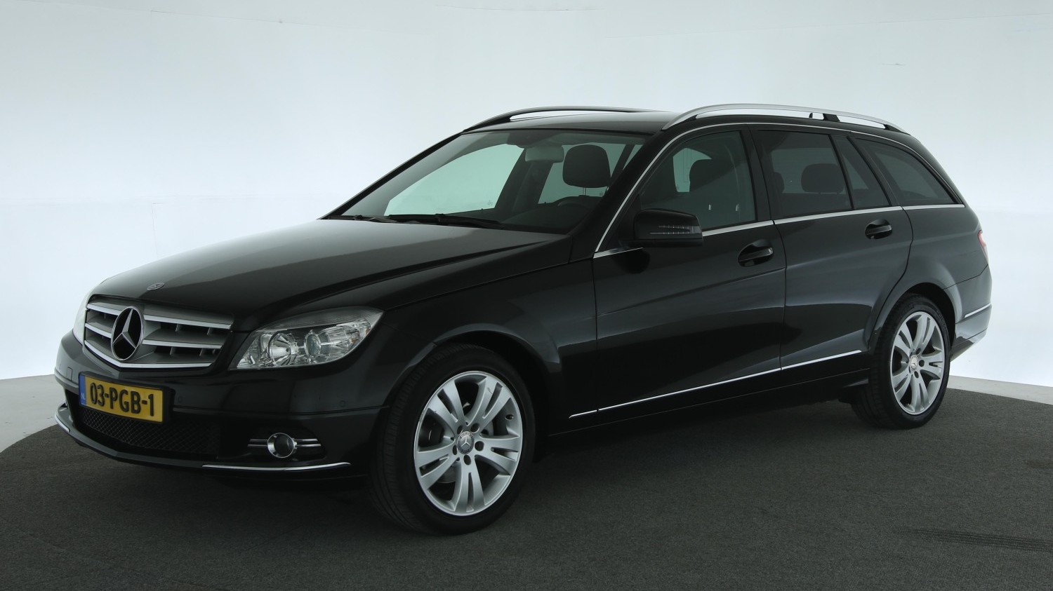 Mercedes-Benz C-klasse Station 2011 03-PGB-1 1