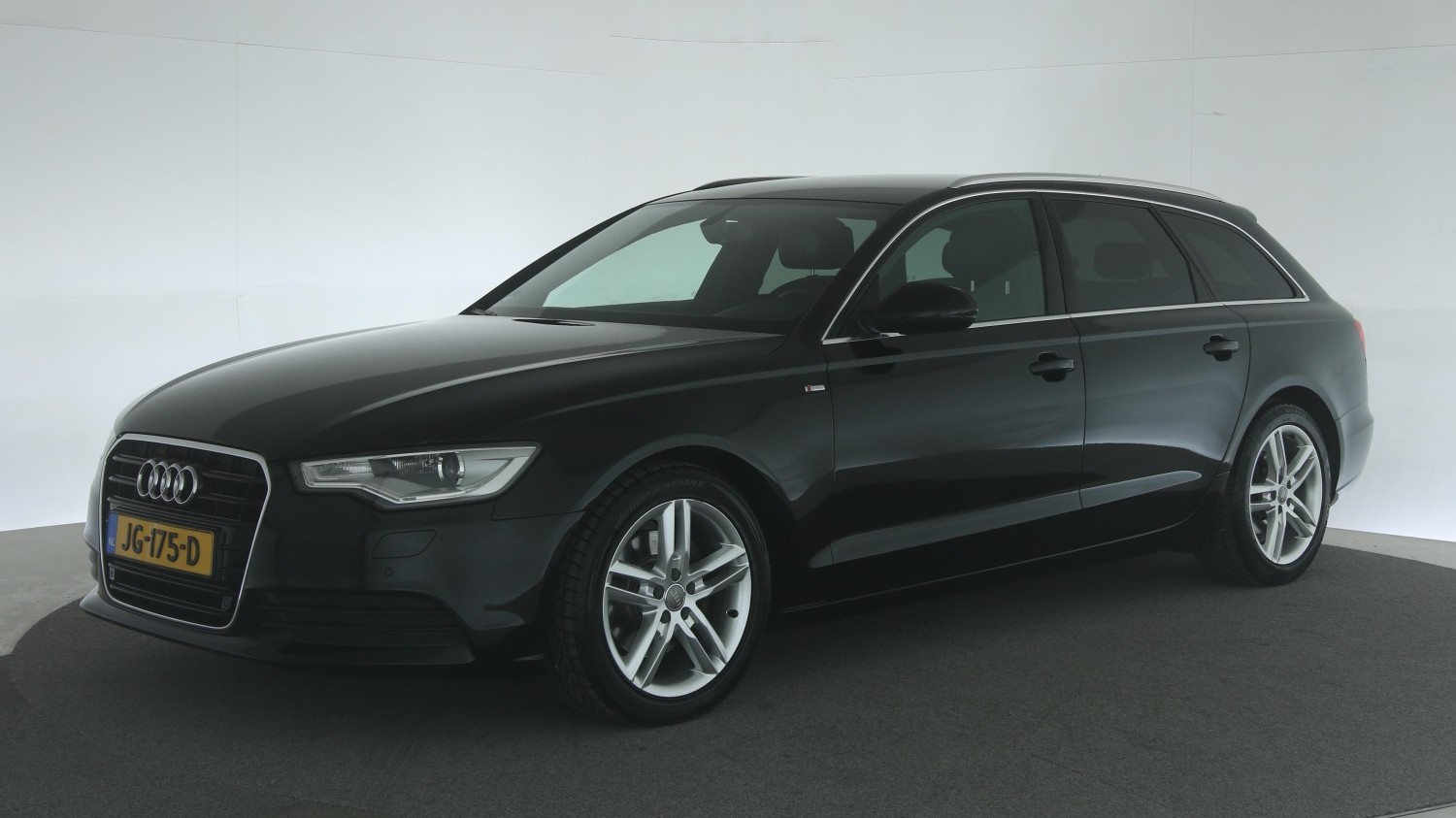 Audi A6 Station 2012 JG-175-D 1