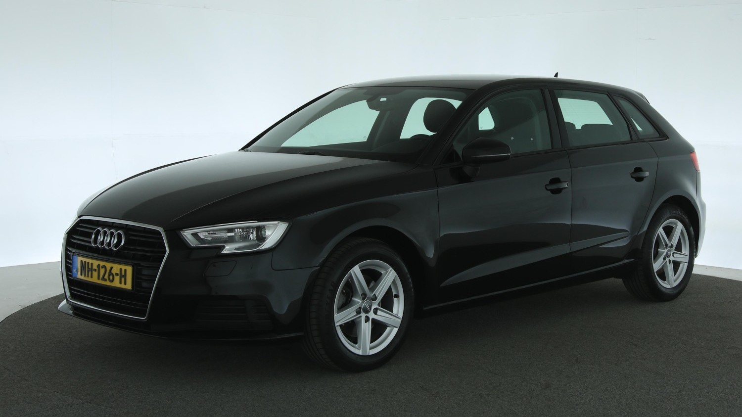 Audi A3 Hatchback 2017 NH-126-H 1