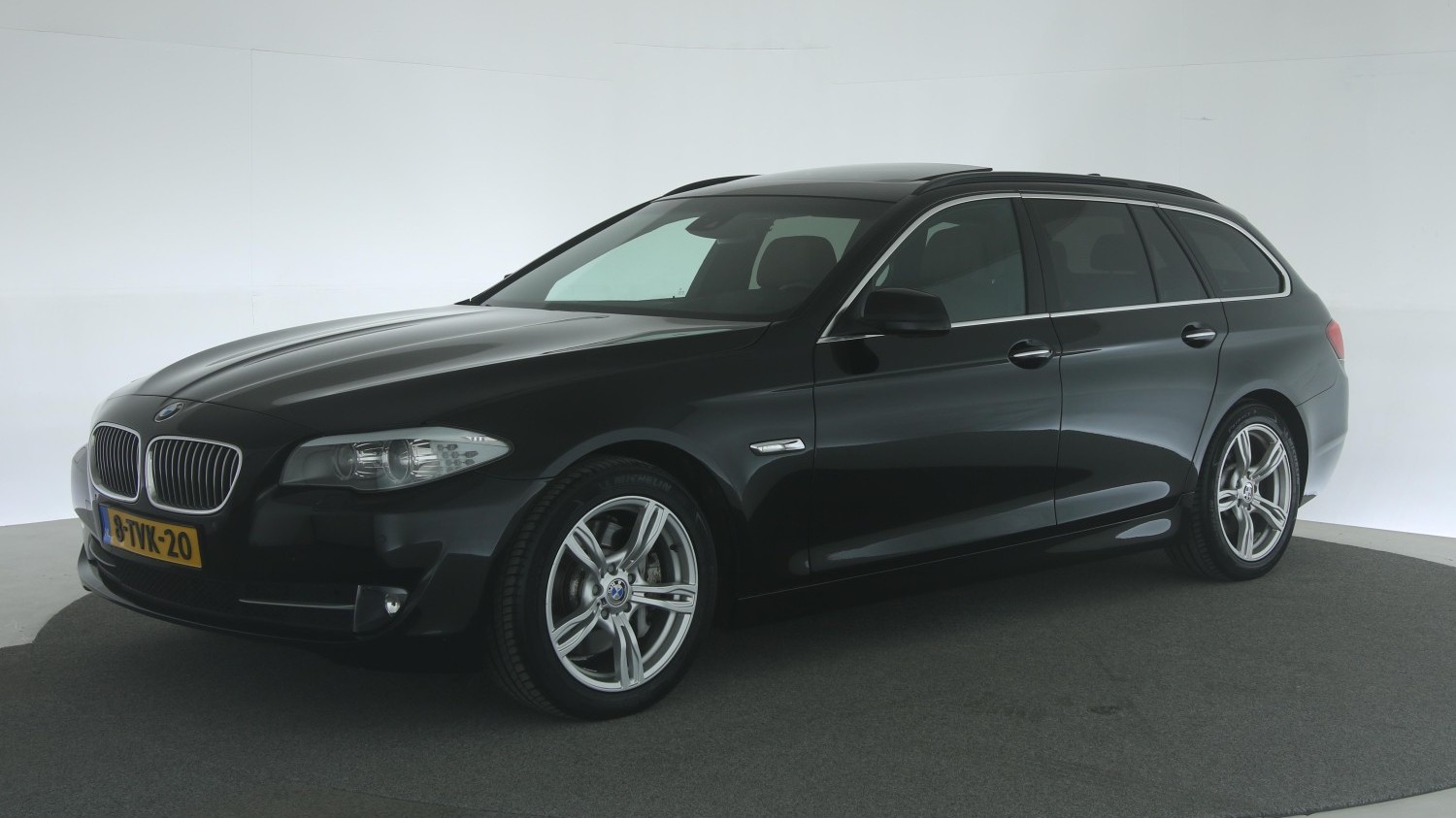 BMW 5-serie Station 2011 8-TVK-20 1