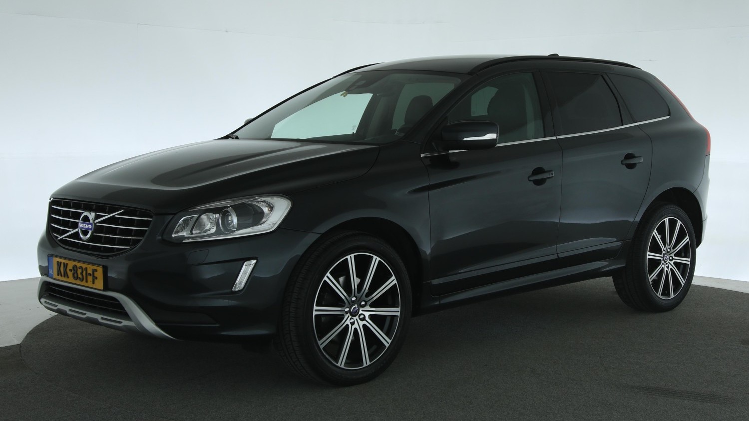 Volvo XC60 SUV / Terreinwagen 2016 KK-831-F 1
