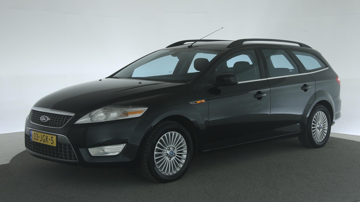 Ford Mondeo Station 2009 33-JGK-5 1